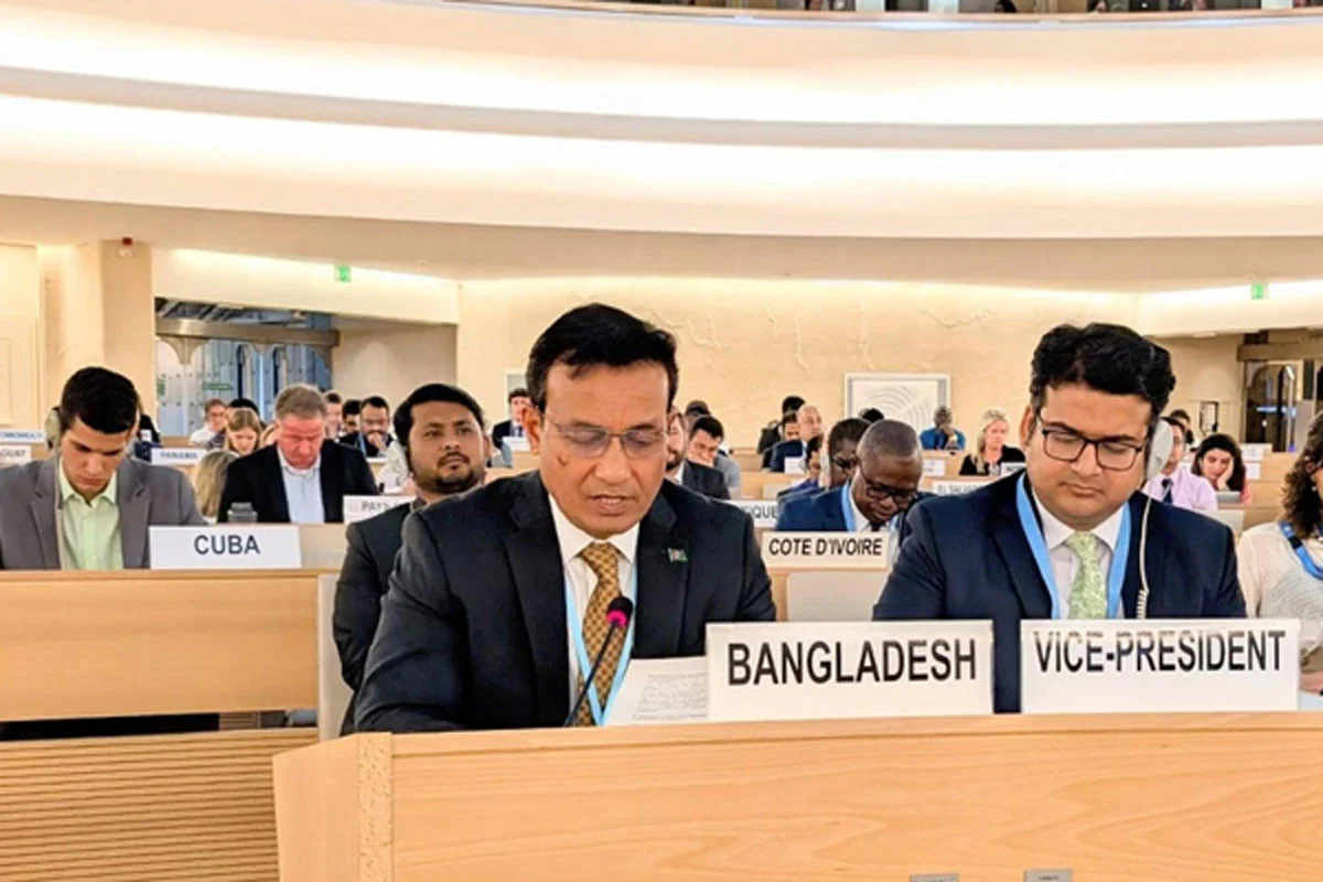 দেড় বছরে বাংলাদেশে পালিয়ে এসেছে ১ লাখ ১৮ হাজার রোহিঙ্গা